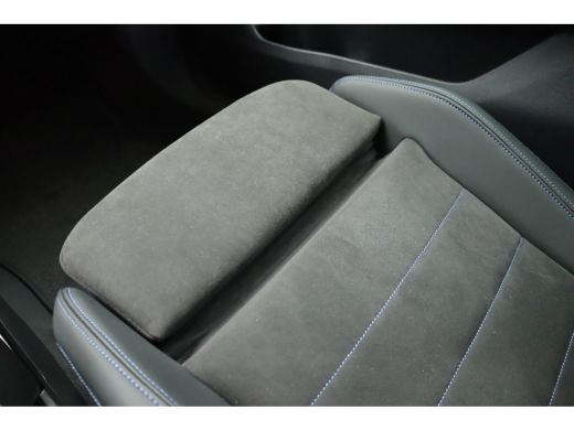 BMW X1 xDrive25e M Sport Automaat / Panoramadak / Trekhaak / Sportstoelen / Achteruitrijcamera / Adaptie... ActivLease financial lease