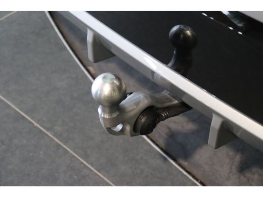 BMW X1 xDrive25e M Sport Automaat / Panoramadak / Trekhaak / Sportstoelen / Achteruitrijcamera / Adaptie... ActivLease financial lease