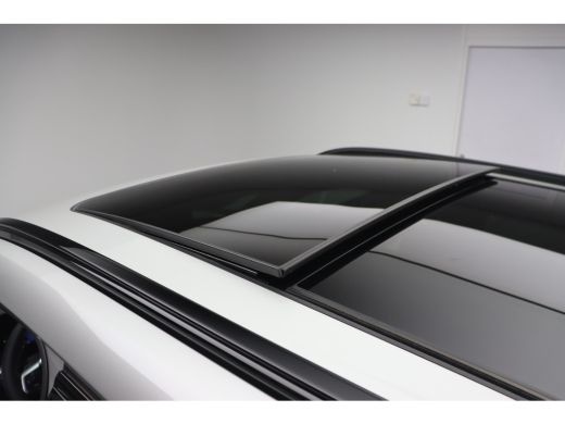 BMW X1 xDrive25e M Sport Automaat / Panoramadak / Trekhaak / Sportstoelen / Achteruitrijcamera / Adaptie... ActivLease financial lease