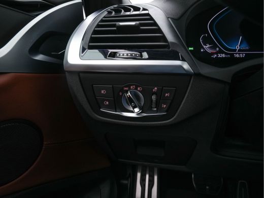 BMW X3 xDrive30e eDrive Edition M-Sportpack Plug-In (INCL-BTW) *LUXURY-LEATHER | FULL-LED | DIGI-COCKPIT... ActivLease financial lease