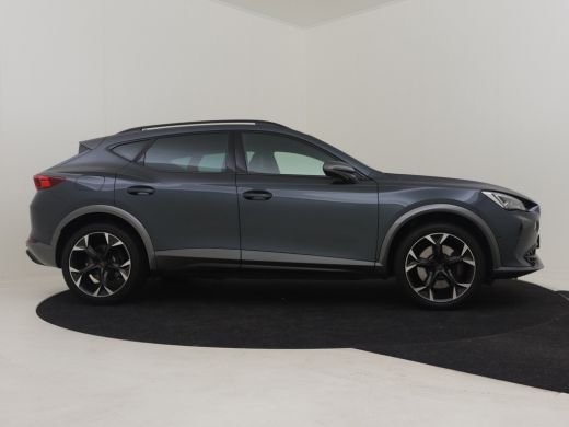 CUPRA Formentor 1.4 e-Hybrid VZ Tribe Edition 245pk | Stuur & stoel Verwarming | LED Lampen | DAB | Cruise Contro... ActivLease financial lease
