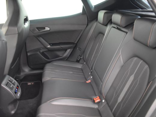 CUPRA Formentor 1.4 e-Hybrid VZ Tribe Edition 245pk | Stuur & stoel Verwarming | LED Lampen | DAB | Cruise Contro... ActivLease financial lease