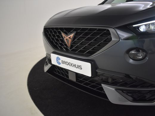 CUPRA Formentor 1.4 e-Hybrid VZ Tribe Edition 245pk | Stuur & stoel Verwarming | LED Lampen | DAB | Cruise Contro... ActivLease financial lease