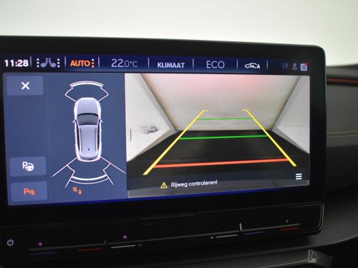 CUPRA Formentor 1.4 e-Hybrid VZ Tribe Edition 245pk | Stuur & stoel Verwarming | LED Lampen | DAB | Cruise Contro... ActivLease financial lease