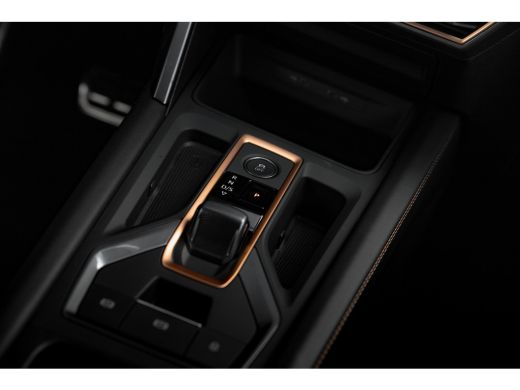 CUPRA Leon 1.5 TSI e-Hybrid 204pk Essential | Achteruitrijcamera | Keyless | Adaptive Cruise | 18" | Stoelve... ActivLease financial lease
