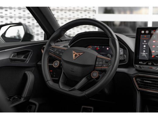 CUPRA Leon 1.5 TSI e-Hybrid 204pk Essential | Achteruitrijcamera | Keyless | Adaptive Cruise | 18" | Stoelve... ActivLease financial lease