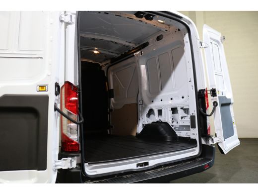 Ford E-Transit 350 L2 H2 Trend 68 kWh ActivLease financial lease