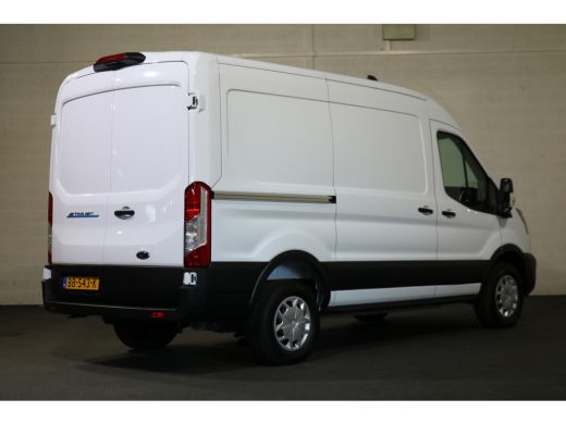 Ford E-Transit 350 L2 H2 Trend 68 kWh ActivLease financial lease