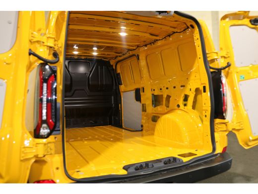Ford E-Transit Custom 340 L2 H1 Trend 65 kWh Trekhaak Camera Apple Carplay ActivLease financial lease