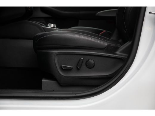 Ford Kuga 2.5 PHEV Titanium X | Achteruitrijcamera | Apple Carplay/Android Auto|telefoonintegratie premium ... ActivLease financial lease