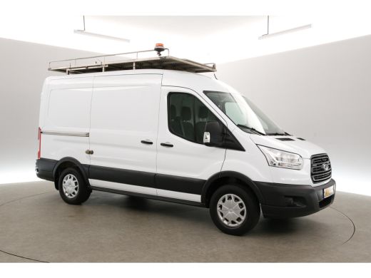 Ford Transit 350 2.0 TDCI L2H2 2800KG Trekgew. Trekhaak Airco Camera Carplay Cruise Navi LED 3 Persoons PDC Im... ActivLease financial lease