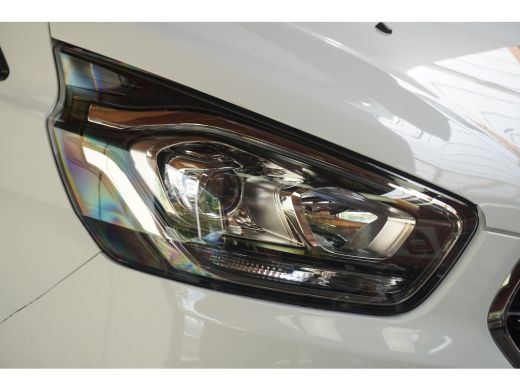 Ford Transit Custom 320 2.0 TDCI L2H1 Limited Dubbel Cabine | 170pk! | Dubbele Schuifdeur | Achteruitrijcamera | Crui... ActivLease financial lease