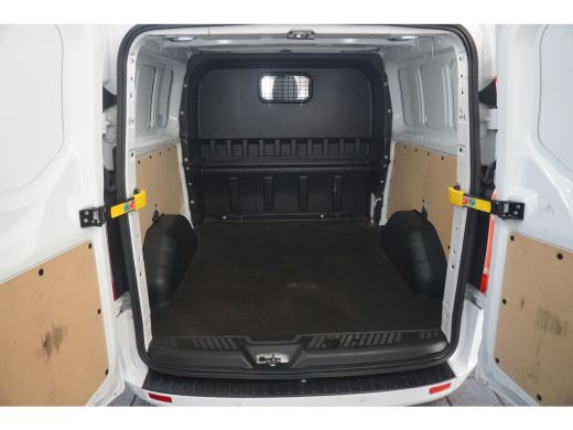 Ford Transit Custom 320 2.0 TDCI L2H1 Limited Dubbel Cabine | 170pk! | Dubbele Schuifdeur | Achteruitrijcamera | Crui... ActivLease financial lease
