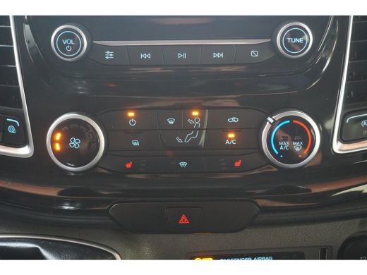 Ford Transit Custom 320 2.0 TDCI L2H1 Limited Dubbel Cabine | 170pk! | Dubbele Schuifdeur | Achteruitrijcamera | Crui... ActivLease financial lease