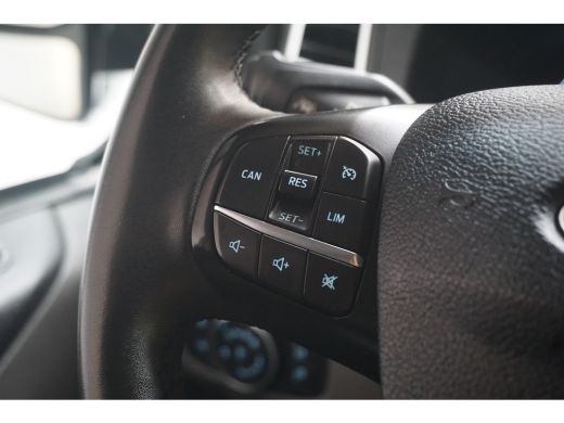 Ford Transit Custom 320 2.0 TDCI L2H1 Limited Dubbel Cabine | 170pk! | Dubbele Schuifdeur | Achteruitrijcamera | Crui... ActivLease financial lease