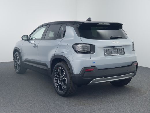 Jeep Avenger Summit, | Infotainment & Convenience Pack | Pastellak Storm Grey met Volcano Black dak | Warmtepomp ActivLease financial lease