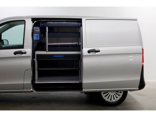 Mercedes-Benz Vito 114 CDI 136pk Compact 9G Automaat 2x Schuifdeur/LED/Camera/Inrichting 05-2022 ActivLease financial lease