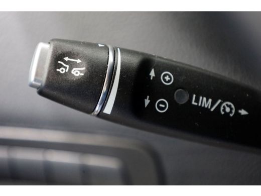 Mercedes-Benz Vito 114 CDI 136pk Compact 9G Automaat 2x Schuifdeur/LED/Camera/Inrichting 05-2022 ActivLease financial lease