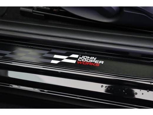Mini 3-Deurs Cooper S Automaat / John Cooper Works / Pakket M / 18" JCW Lap Spoke 2-tone ActivLease financial lease