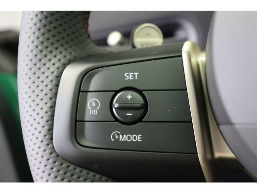 Mini 3-Deurs Cooper S Automaat / John Cooper Works / Pakket M / 18" JCW Lap Spoke 2-tone ActivLease financial lease