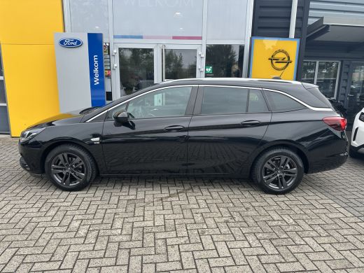 Opel Astra Sports Tourer 1.0 105PK Turbo 120 Jaar Edition | AGR-COMFORTSTOELEN| NAVIGATIE| PARKEERSENSAOREN ... ActivLease financial lease