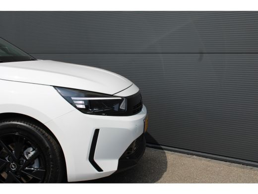 Opel Corsa 1.2 100PK Turbo Yes | Navi by app | Airco | Cruise Control | Sportstoelen | Carplay | LED | Zwart... ActivLease financial lease