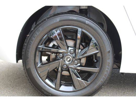 Opel Corsa 1.2 100PK Turbo Yes | Navi by app | Airco | Cruise Control | Sportstoelen | Carplay | LED | Zwart... ActivLease financial lease