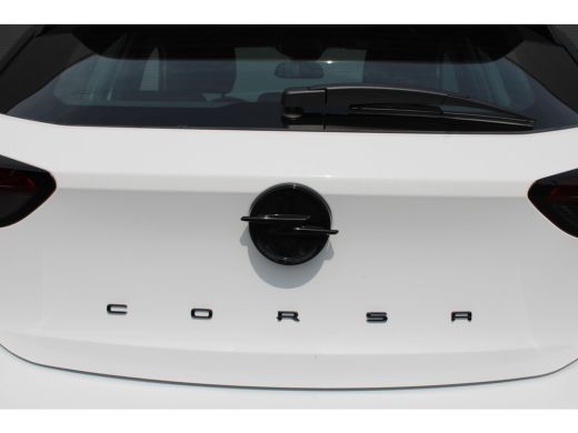 Opel Corsa 1.2 100PK Turbo Yes | Navi by app | Airco | Cruise Control | Sportstoelen | Carplay | LED | Zwart... ActivLease financial lease