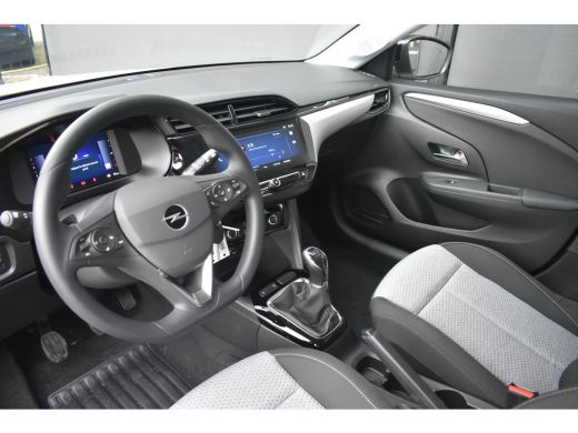 Opel Corsa 1.2 Edition VOORRAAD-ACTIE! | Dode hoek waarschuwing | Draadloze Apple Carplay en Android Auto | ... ActivLease financial lease