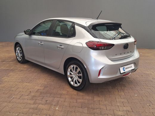 Opel Corsa Edition | Dode hoek waarschuwing | Draadloze Apple Carplay en Android Auto | LED koplampen met LE... ActivLease financial lease