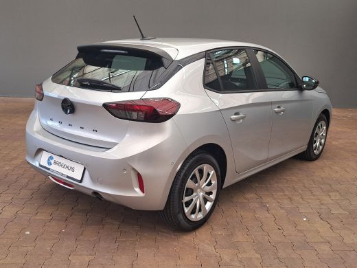 Opel Corsa Edition | Dode hoek waarschuwing | Draadloze Apple Carplay en Android Auto | LED koplampen met LE... ActivLease financial lease