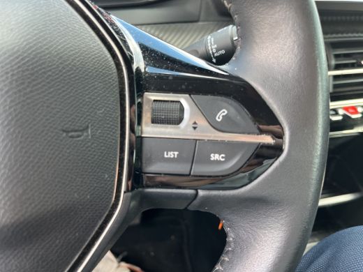 Peugeot 2008 1.2 PureTech Active | Achteruitrijcamera | Apple Carplay/Android Auto|telefoonintegratie premium ... ActivLease financial lease