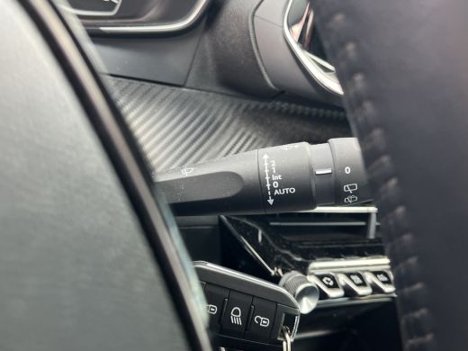 Peugeot 2008 1.2 PureTech Active | Achteruitrijcamera | Apple Carplay/Android Auto|telefoonintegratie premium ... ActivLease financial lease