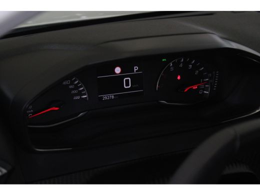 Peugeot 208 1.2 Turbo 100-PK EAT8 AUTOMAAT Allure | NAVIGATIE | PARKEERSENSOREN | CLIMATE CONTROL | CARPLAY |... ActivLease financial lease