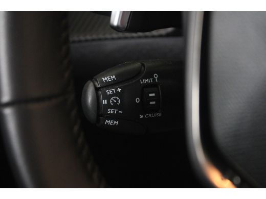 Peugeot 208 1.2 Turbo 100-PK EAT8 AUTOMAAT Allure | NAVIGATIE | PARKEERSENSOREN | CLIMATE CONTROL | CARPLAY |... ActivLease financial lease