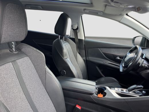 Peugeot 5008 1.2 PureTech Crossway Automaat | 7p | Panoramadak | Camera | PDC | carplay/android auto | ActivLease financial lease