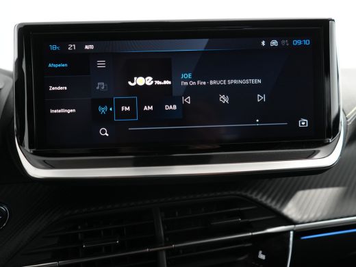 Peugeot e-2008 EV GT Avantage 54 kWh | 11 kW lader | Achterspoiler | Achteruitrijcamera ActivLease financial lease