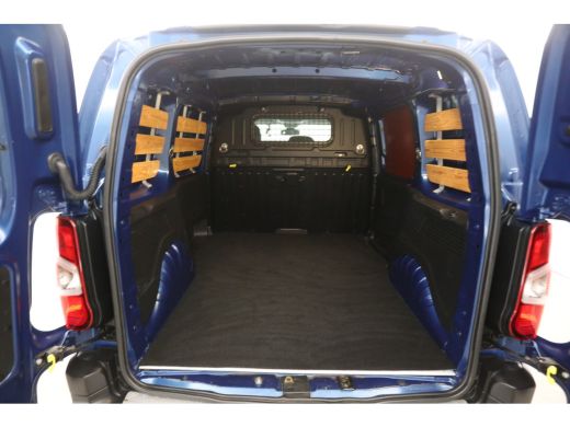 Peugeot Partner 1.5 BlueHDI L1H1 Airco Carplay Cruise Navi 3 Persoons 16"LMV PDC Schuifdeur ActivLease financial lease