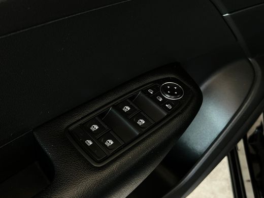 Renault Arkana 1.6 E-Tech hybrid 145 evolution CAMERA | NAVI | VELGEN | ActivLease financial lease