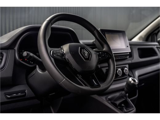 Renault Trafic **dCi 110 T30 L2H1 | Navigatie | 3-Zits | Cruise | PDC | Airco | Euro 6** ActivLease financial lease