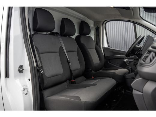 Renault Trafic **dCi 110 T30 L2H1 | Navigatie | 3-Zits | Cruise | PDC | Airco | Euro 6** ActivLease financial lease