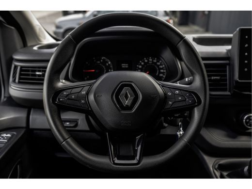 Renault Trafic **dCi 110 T30 L2H1 | Navigatie | 3-Zits | Cruise | PDC | Airco | Euro 6** ActivLease financial lease