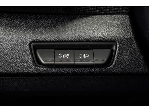 Renault Trafic **dCi 110 T30 L2H1 | Navigatie | 3-Zits | Cruise | PDC | Airco | Euro 6** ActivLease financial lease