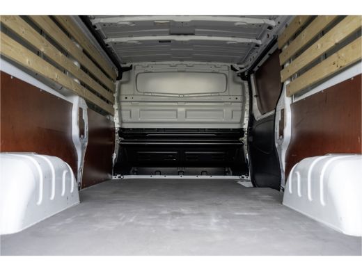 Renault Trafic **dCi 110 T30 L2H1 | Navigatie | 3-Zits | Cruise | PDC | Airco | Euro 6** ActivLease financial lease