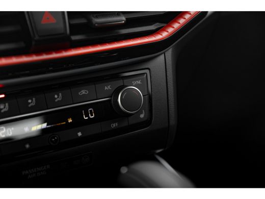 Seat Arona FR Business Connect | Achteruitrijcamera | Airconditioning automatisch met 2-zone-temperatuurrege... ActivLease financial lease