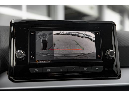 Seat Arona FR Business Connect | Achteruitrijcamera | Airconditioning automatisch met 2-zone-temperatuurrege... ActivLease financial lease