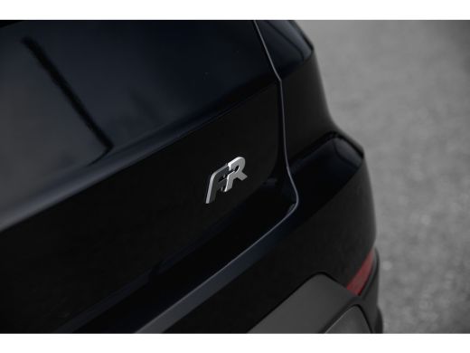 Seat Arona FR Business Connect | Achteruitrijcamera | Airconditioning automatisch met 2-zone-temperatuurrege... ActivLease financial lease