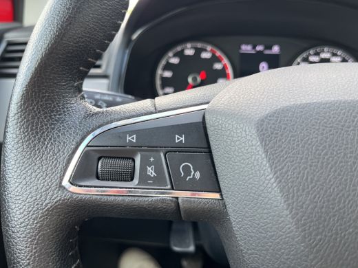 Seat Ibiza 1.0 TSI Style Business Intense Keyless | Camera | Climate control | Apple carply/android auto | P... ActivLease financial lease