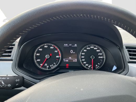Seat Ibiza 1.0 TSI Style Business Intense Keyless | Camera | Climate control | Apple carply/android auto | P... ActivLease financial lease