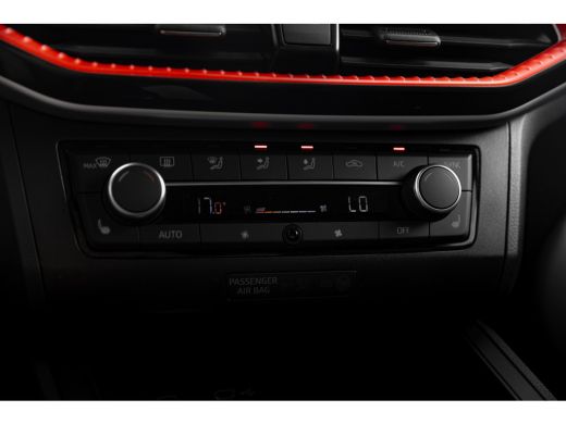 Seat Ibiza FR Business Connect | 17 inch lichtmetalen velgen, (7J x 17) | Achteruitrijcamera | Airconditioni... ActivLease financial lease